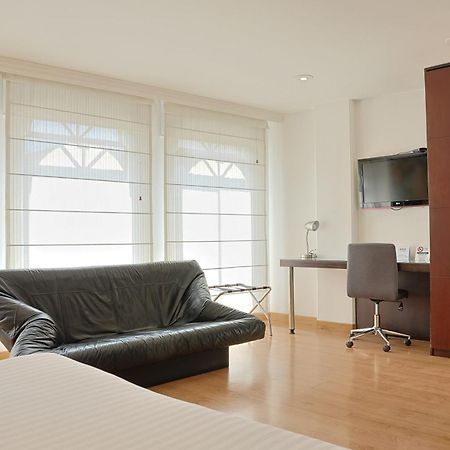 Hotel Hill House Usaquen โบโกตา ภายนอก รูปภาพ