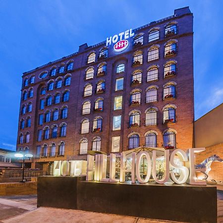 Hotel Hill House Usaquen โบโกตา ภายนอก รูปภาพ