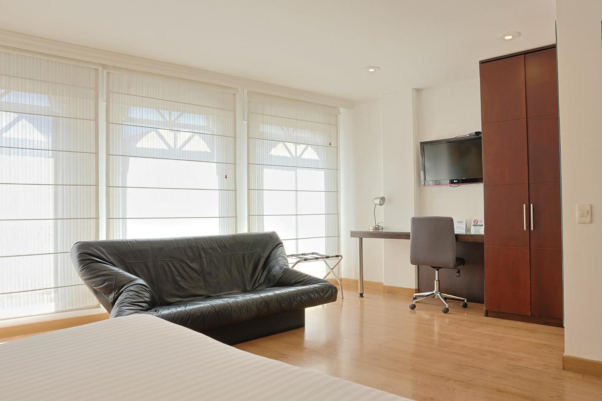 Hotel Hill House Usaquen โบโกตา ภายนอก รูปภาพ